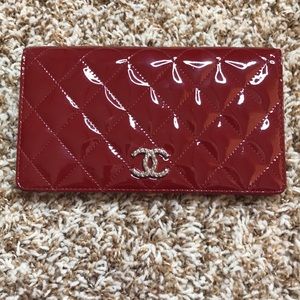Chanel wallet / purse